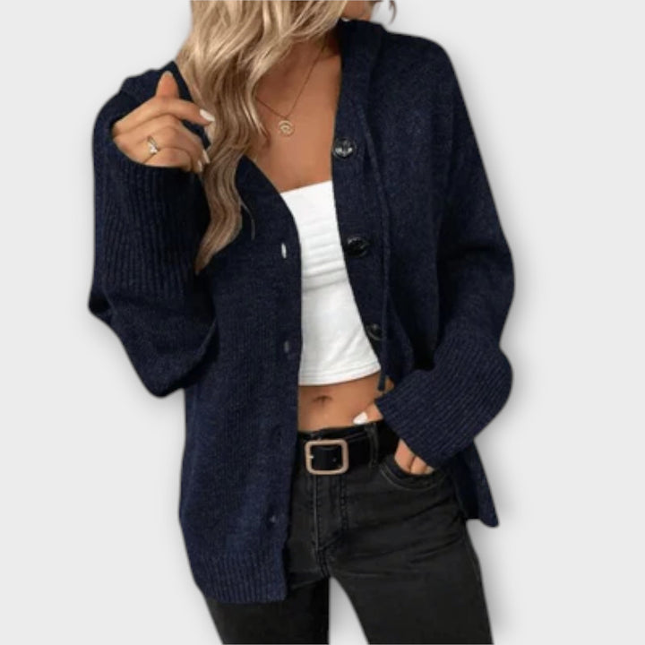 Anette – Strikket cardigan med knapper