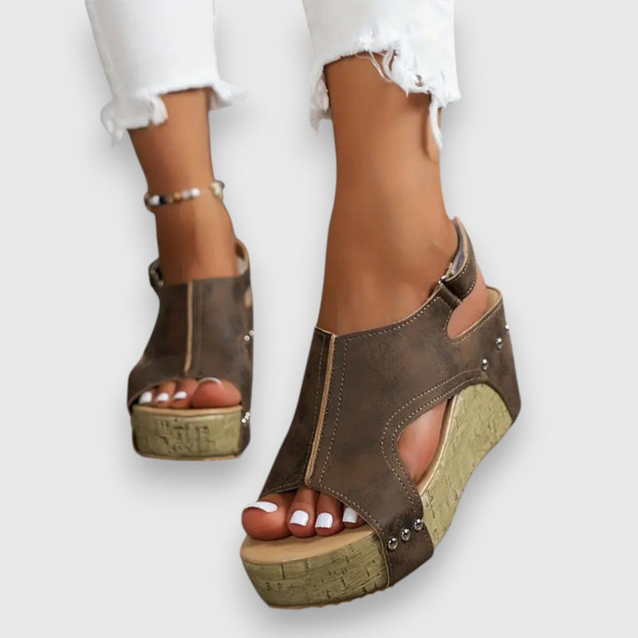 Camilla – Vintage plateau-sandaler