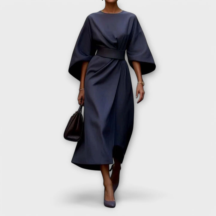 Susanne – Elegant kjole med ærmer