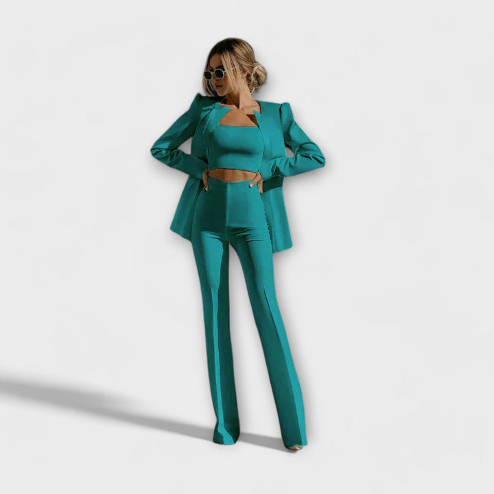 Kirsten – stilfuldt 3-delt sæt (blazer, top, bukser)