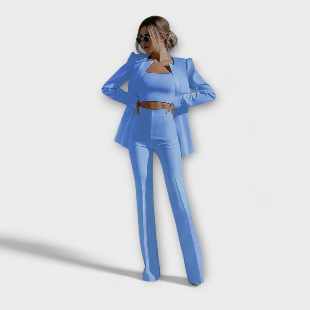 Kirsten – stilfuldt 3-delt sæt (blazer, top, bukser)