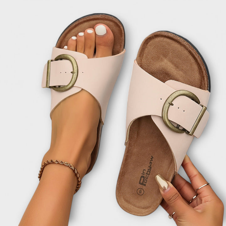 Hanne – Damesandaler i kork med spænderem-design