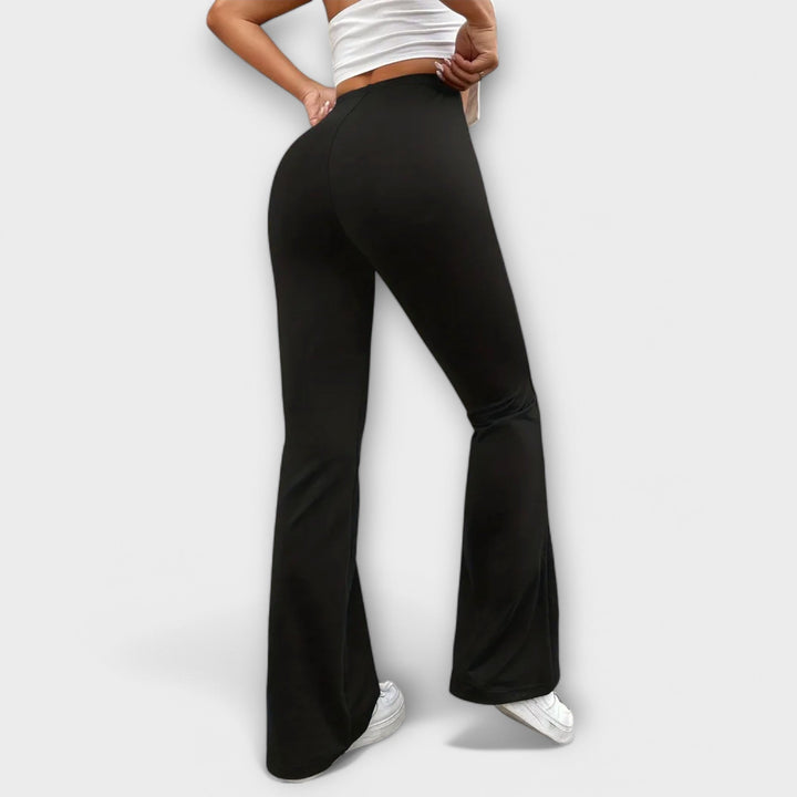 Lene - Lockere Hose mit ausgestelltem Bein