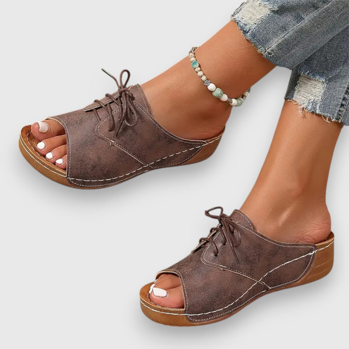 Lone – Sandaler i vintage-stil